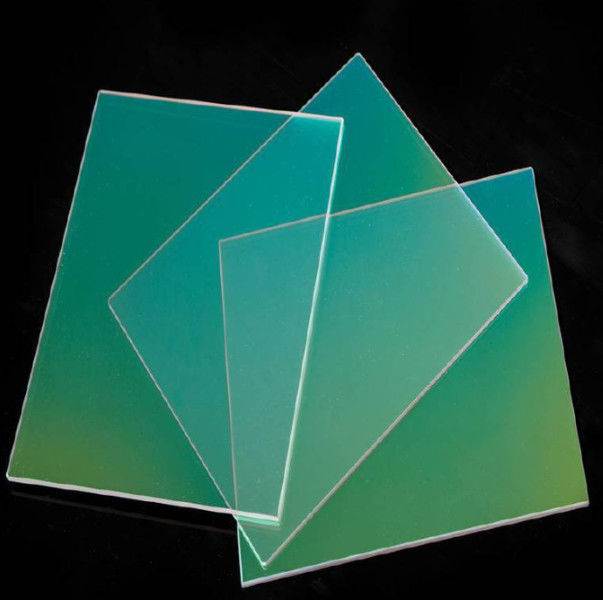 Filtres à verre optique à longueur focale personnalisée Filtres optiques colorés non revêtus